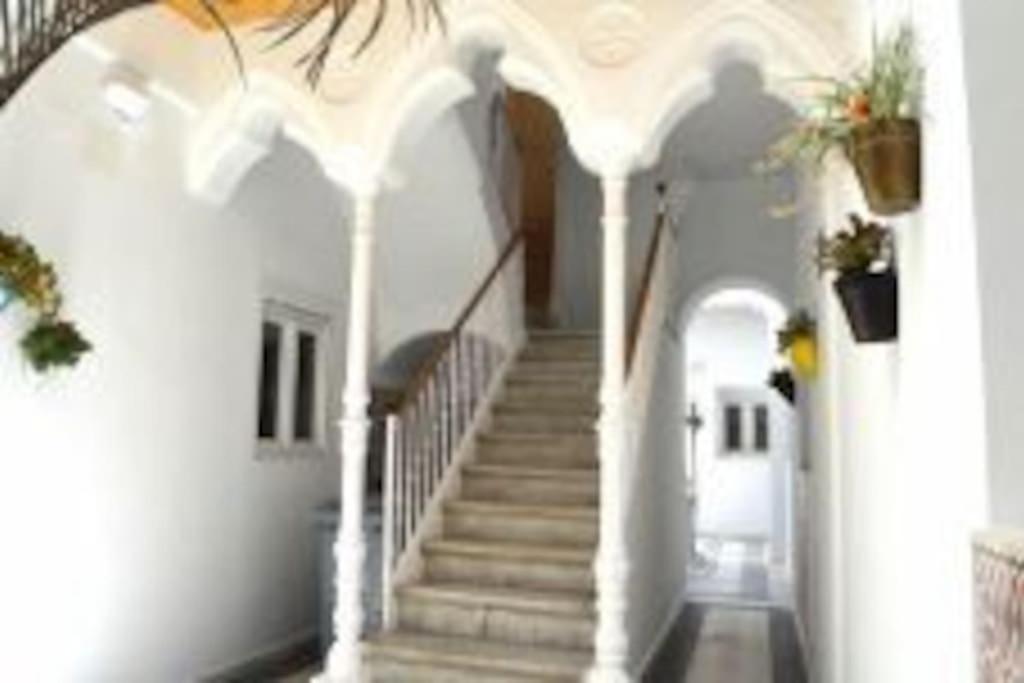 Apartamento Veedor 19 Dias Y Muchas Noches Cadiz Exterior photo